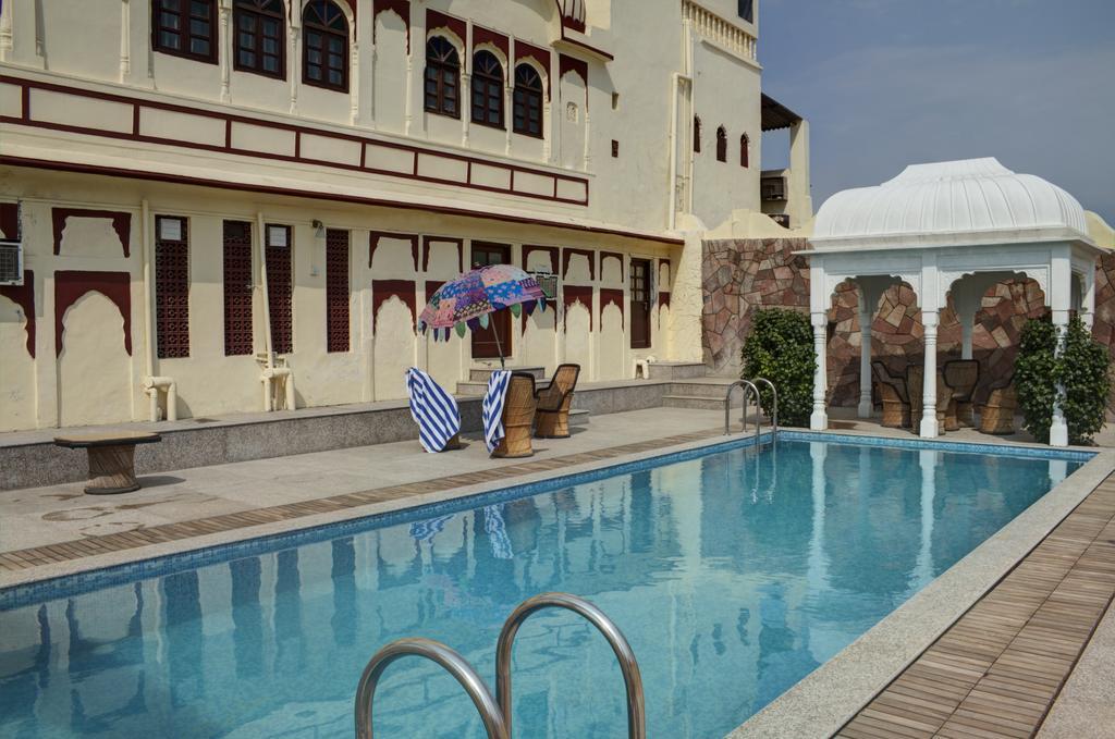 Amritara Surajgarh Fort Экстерьер фото
